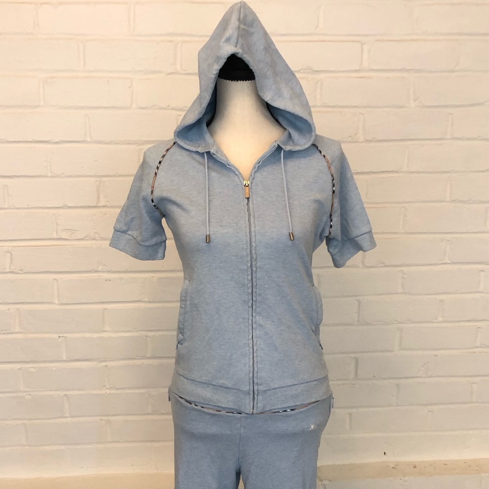 Authentic Burberry Golf shortsleeved hoodie